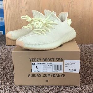 Yeezys butters in great condition